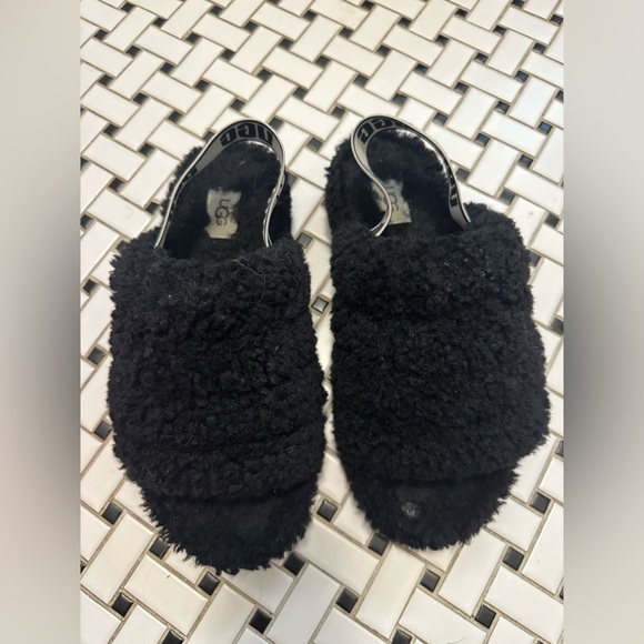 UGG Black Fuzzy Open-Toe Slippers - Picture 1 of 6